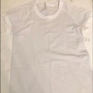 Lululemon shirt